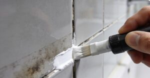 Farba do fug Mapei Fuga Fresca: szybka renowacja fug w Twoim domu